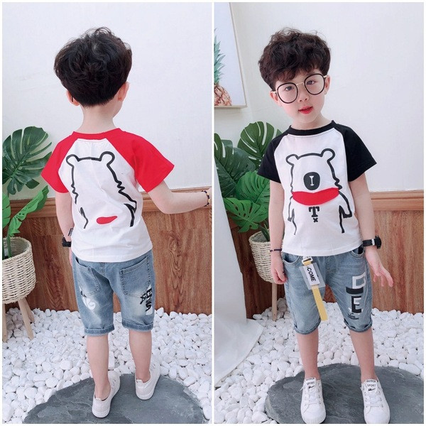 Gyermek póló fiúknak két színben rátéttel és O-nyakkal