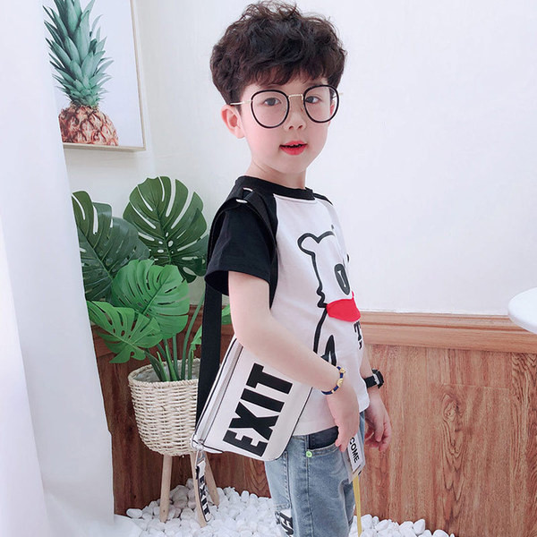 Gyermek póló fiúknak két színben rátéttel és O-nyakkal