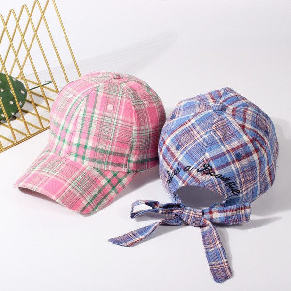 Kockás női nyári sapka négy színben