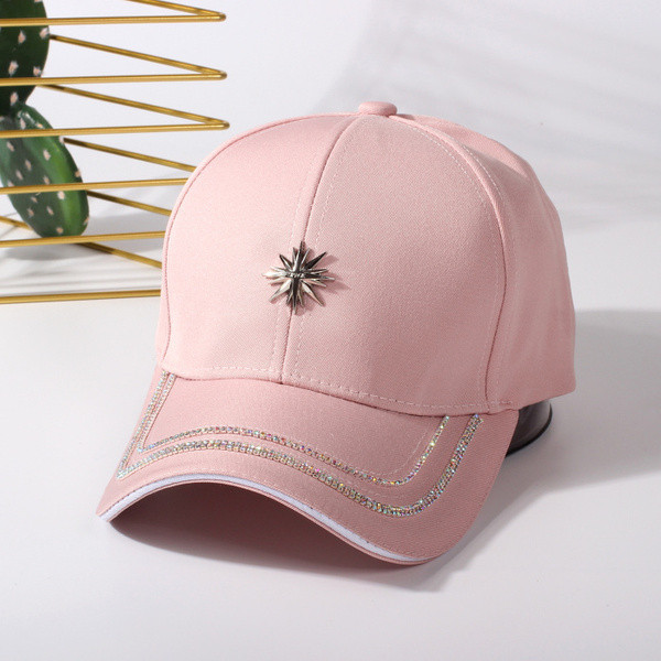 Fém elemes női nyári sapka több színben