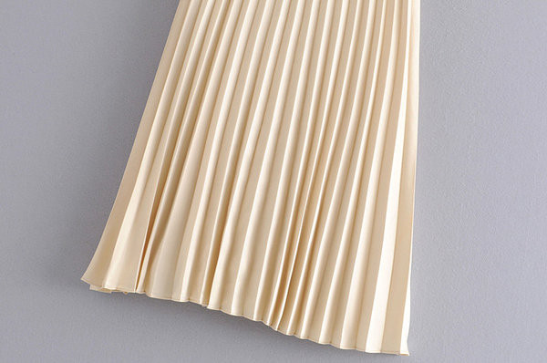 Stílusos hajtogatott női szoknya