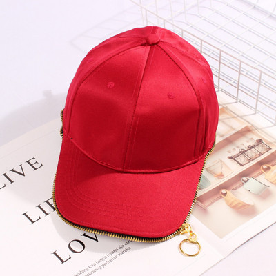 Stílusos női nyári sapka 3D elemmel, három színben