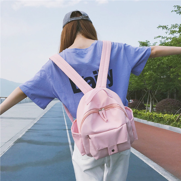 Modern női hátizsák többféle színben