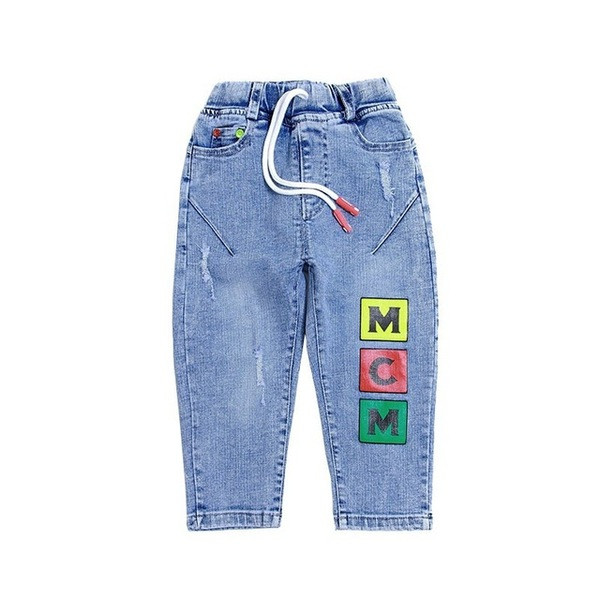 Modern gyerekfarmer fiúknak nyakkendővel és rátéttel