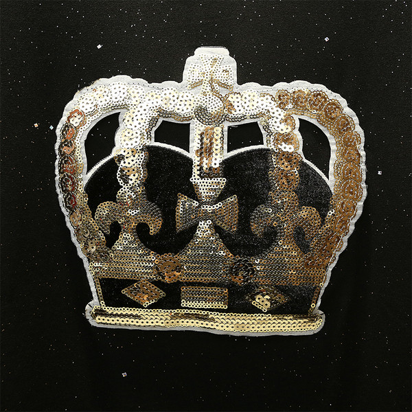 Modern női blúz két színben, flitterekkel