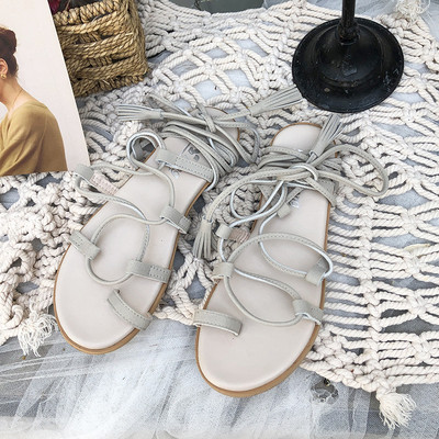 Alkalmi női szandál fűzős három színben