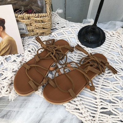 Alkalmi női szandál fűzős három színben