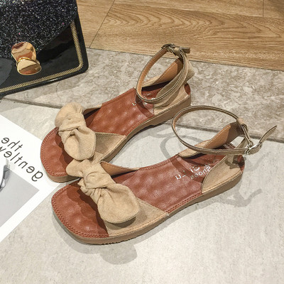 Aktuális női szandál öko velúrból, lapos talppal három színben