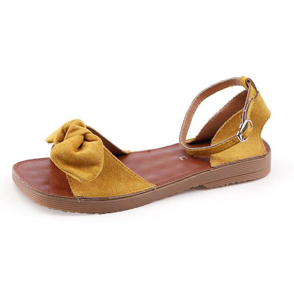 Aktuális női szandál öko velúrból, lapos talppal három színben