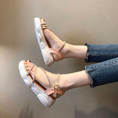 Alkalmi női szandál három színben díszítő kövekkel