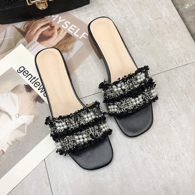 Aktuális női papucs díszgyöngyökkel három színben