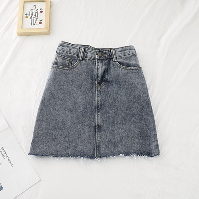 Fusta de denim de dama in alb si albastru