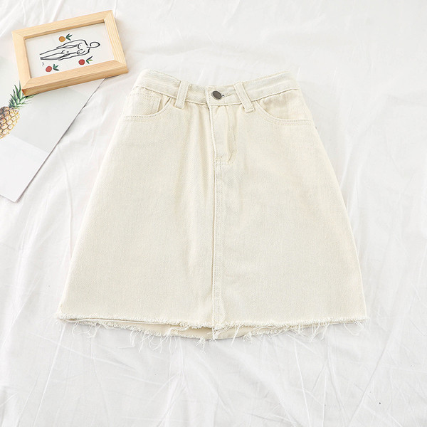 Fusta de denim de dama in alb si albastru