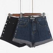 Női alkalmi rövidnadrág fekete és kék színben