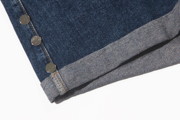 Női alkalmi rövidnadrág fekete és kék színben