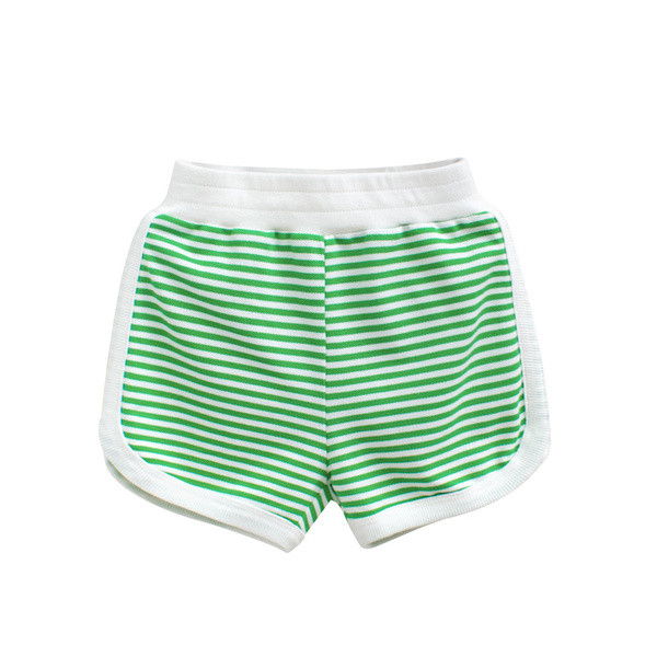 Pantaloni scurți pentru copii în două culori pentru băieți