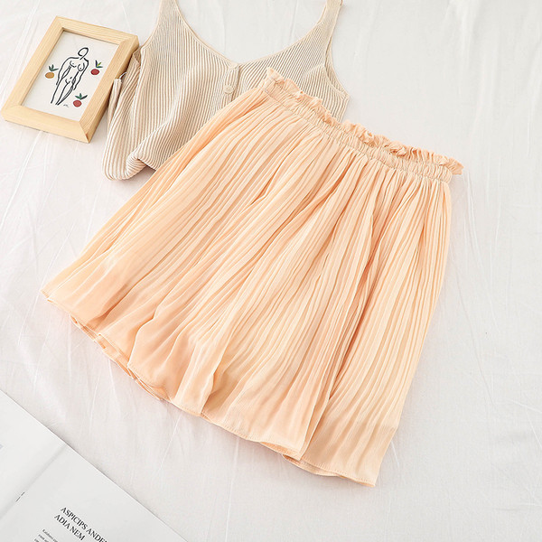 Fusta de dama moderna plisata in trei culori