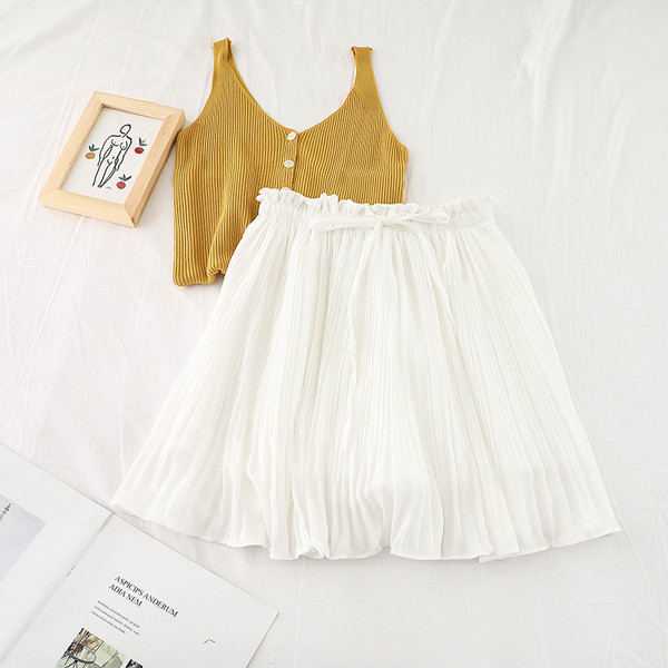 Fusta de dama moderna plisata in trei culori