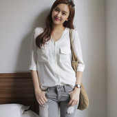 Modern női ing fehér zsebbel