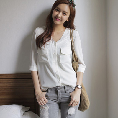 Modern női ing fehér zsebbel