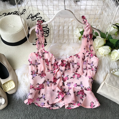 Modern női rövid felső, virágmintával