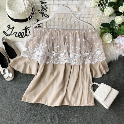 Stílusos női blúz csipkével több színben