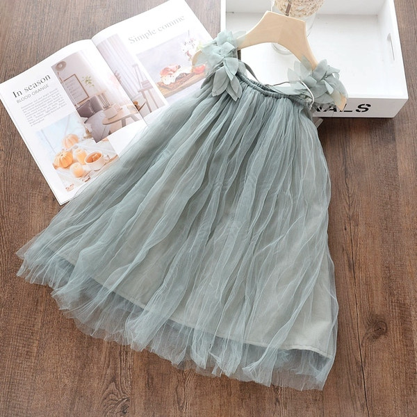 Rochie decupata pentru copii in trei culori