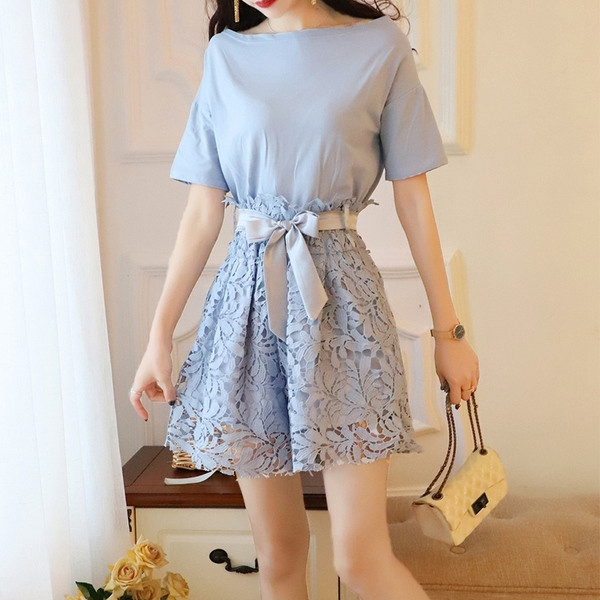 Stílusos női szett csipke rövidnadrággal és szalagos elemmel