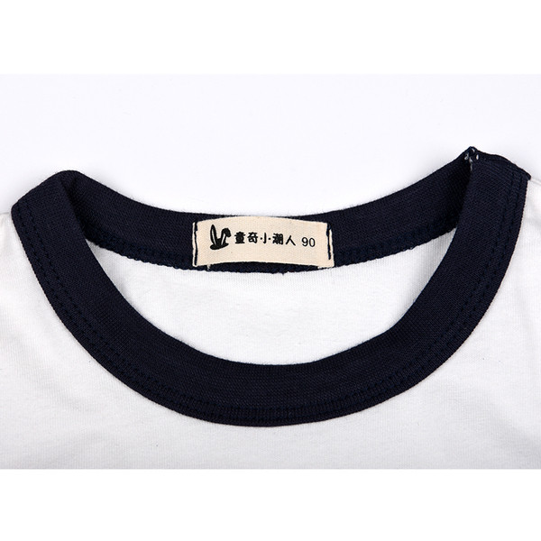 Korszerű rátéttel ellátott gyerekpóló - fiúknak