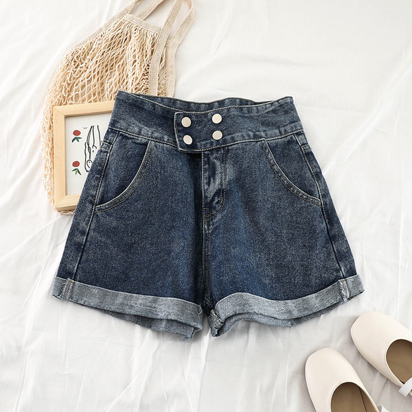 Divatos farmer rövidnadrág gombokkal