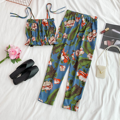 Modern női kétrészes szett virágmotívummal