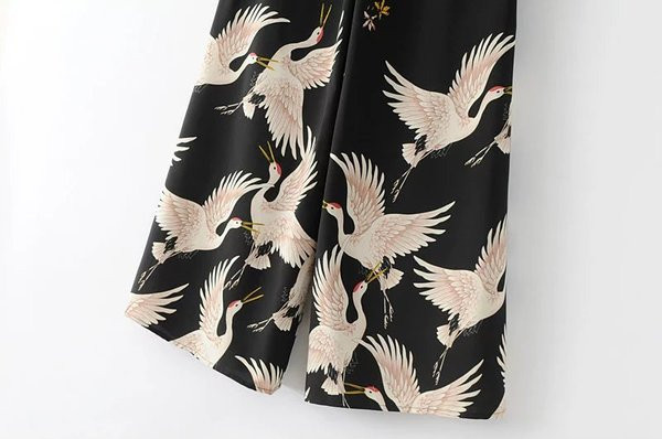 Pantaloni eleganti de dama cu aplicatii colorate