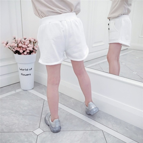 Gyerek rövidnadrág fehér és rózsaszín színben lányoknak