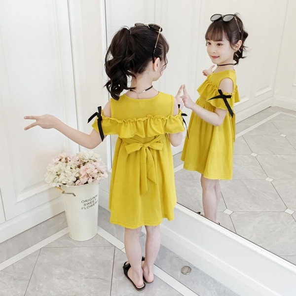 Rochie pentru copii roz si galben cu panglici si decolteu O