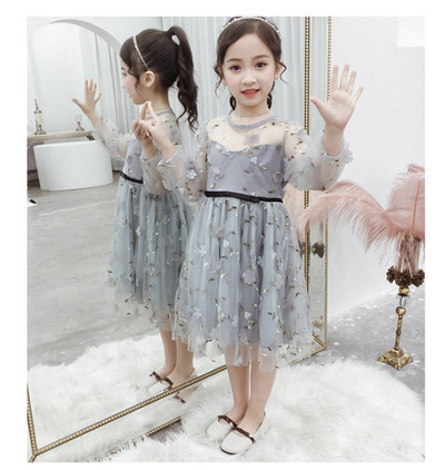 Stílusos gyerekruha két színben, hosszú ujjal