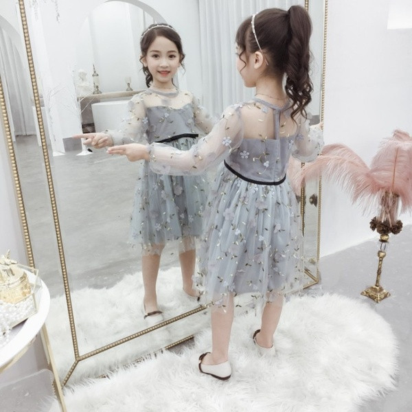 Stílusos gyerekruha két színben, hosszú ujjal