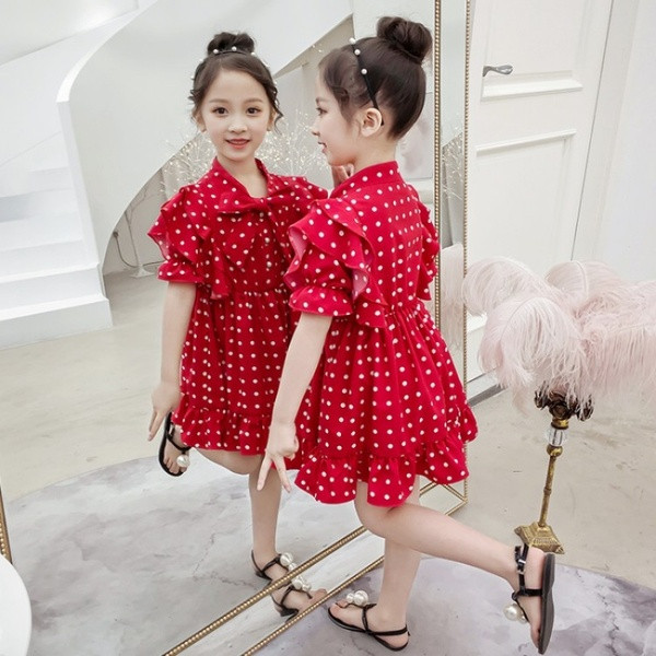 Modern gyerekruha három színben, rövid ujjal és szalaggal