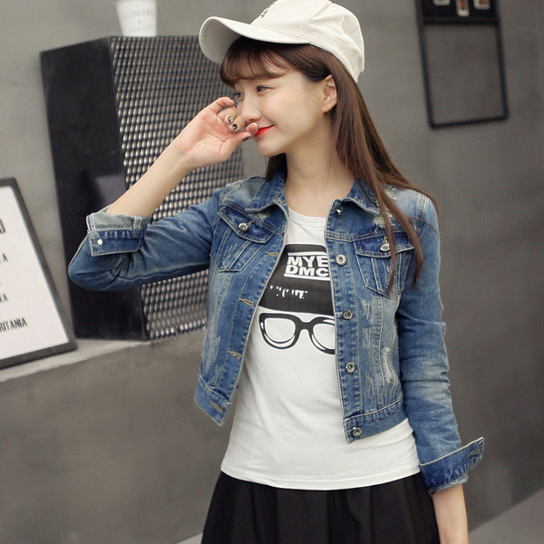 Női farmerdzseki, kék színben szakadt motívumokkal