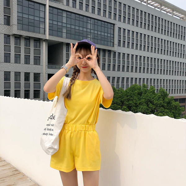 Női alkalmi szett három színben O-nyakkal