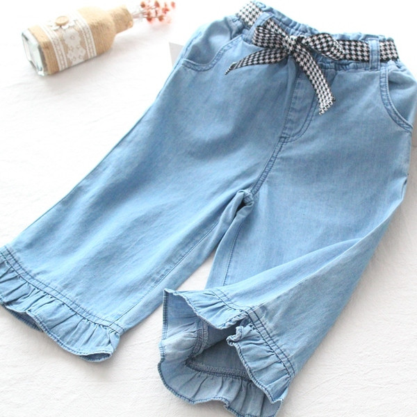 Új modell gyerekfarmer lányoknak