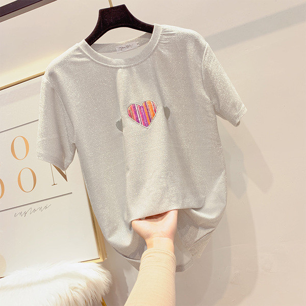 Stílusos női póló rátéttel, négy színben