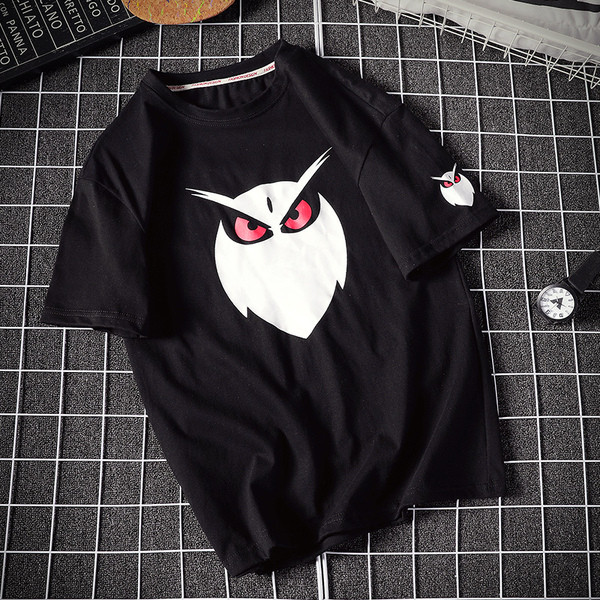 Férfi póló négy színben, rövid ujjal és rátéttel