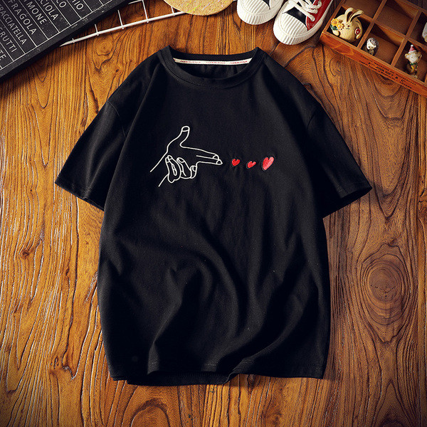 Alkalmi férfi póló négy színben hímzéssel