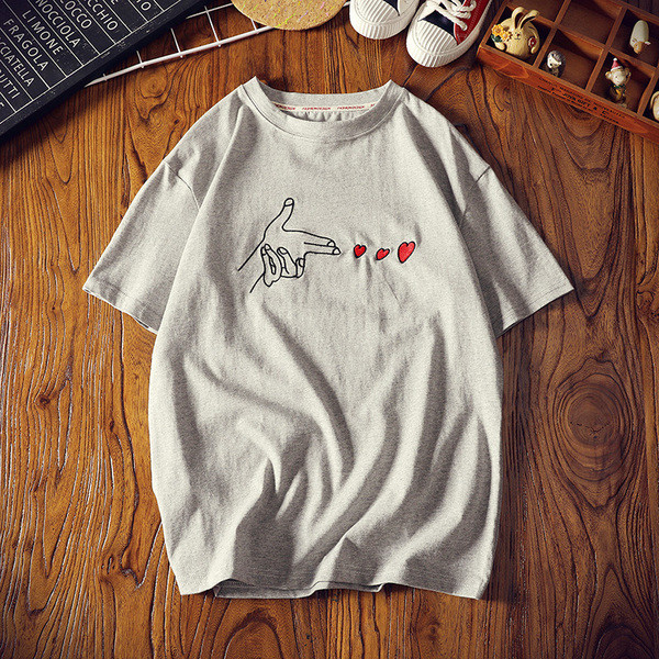 Alkalmi férfi póló négy színben hímzéssel