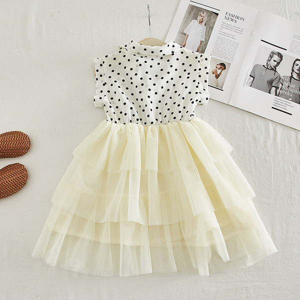 Pöttyös lányoknak szabott gyerekruha