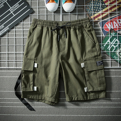 Pantaloni scurți pentru bărbați în negru și verde cu buzunare