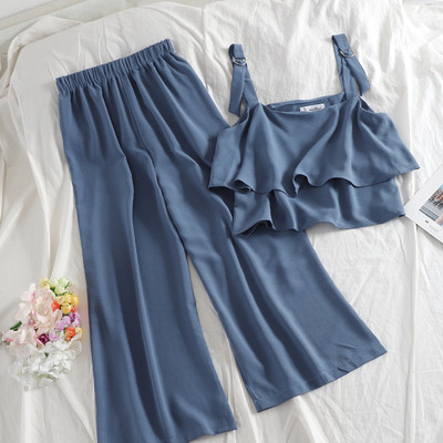 Modern női szett nadrággal és felsővel, többféle színben