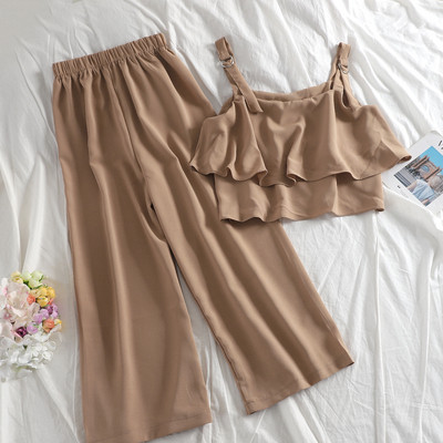 Modern női szett nadrággal és felsővel, többféle színben