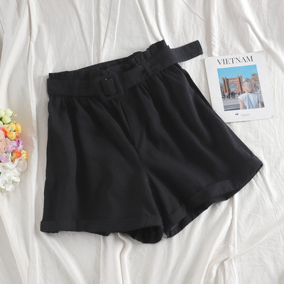 Κομψά γυναικεία σορτς με ζώνη σε διάφορα χρώματα - ευρύ μοτίβο