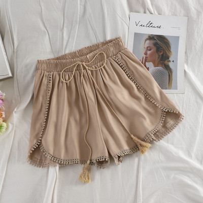 Alkalmi női rövidnadrág nyakkendővel több színben